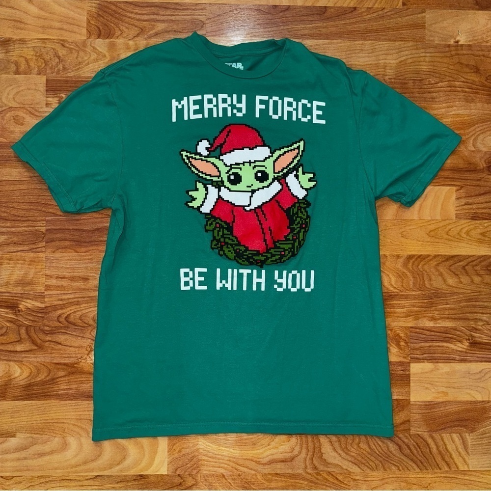 Star Wars Men's Size Large (42/44) "Merry Force Be with You" Christmas T Shirt